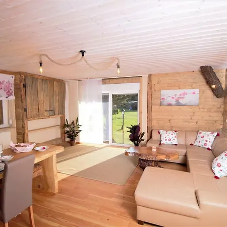 Oybiner Blockhaus Und Vakantiehuis