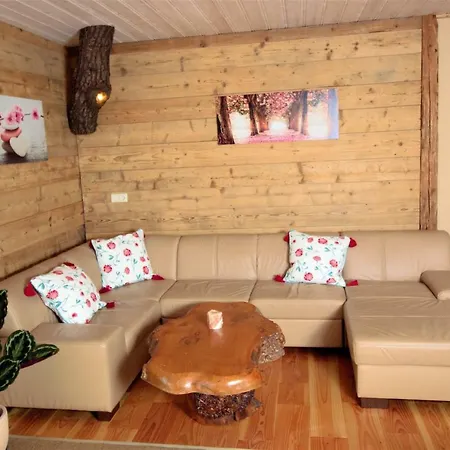 Oybiner Blockhaus Und Vakantiehuis