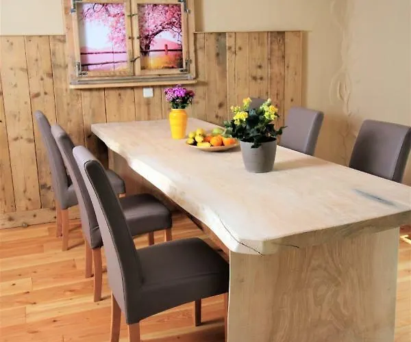 Traumhafte Im Naturpark Zittauer Gebirge Haus Tanneck بيت للعطل *