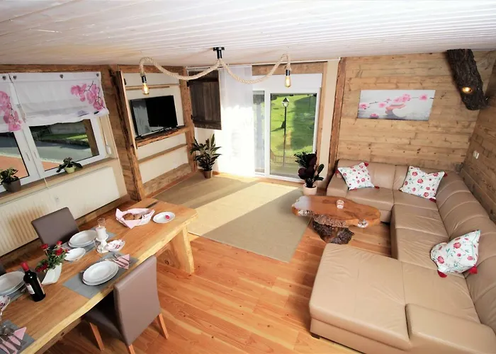 Traumhafte Im Naturpark Zittauer Gebirge Haus Tanneck بيت للعطل Hain (Saxony)