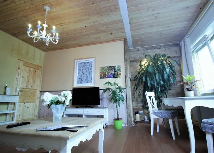 Traumhafte Im Naturpark Zittauer Gebirge Haus Tanneck بيت للعطل